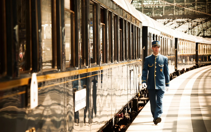 The-Venice-Simplon-Orient-Express-x-